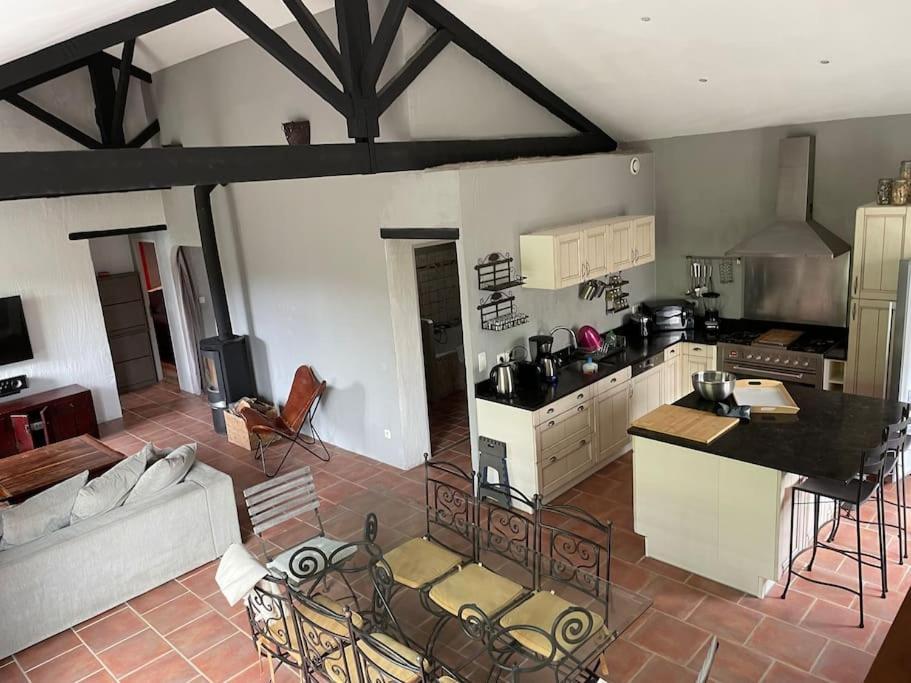 Ar De Vie Villa Chaleureuse En Provence Ventabren Eksteriør billede